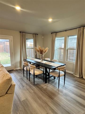 Building Photo - 2008 Bronco Dr