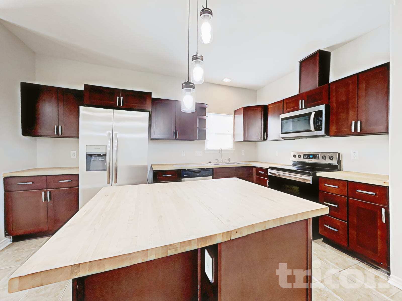Building Photo - 21223 Cherry Canyon Ln
