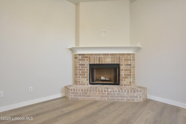 Building Photo - 10502 Abbeville Ave