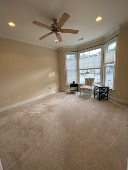 Building Photo - 2822 Pickett Road Unit 134