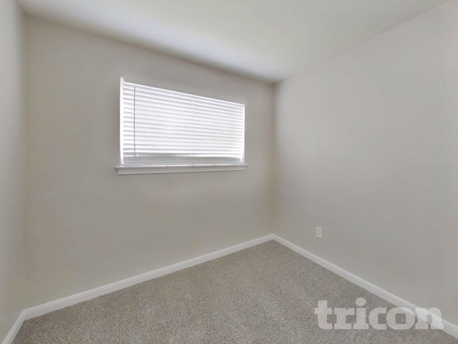 Building Photo - 5503 Jumada Cir