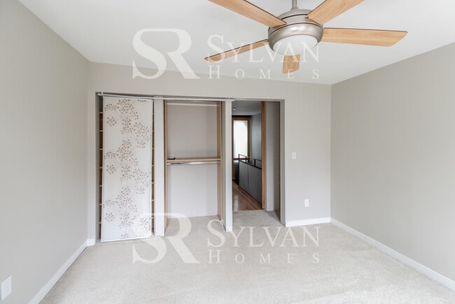 Building Photo - Enjoy living the good life in this 2 bedro...