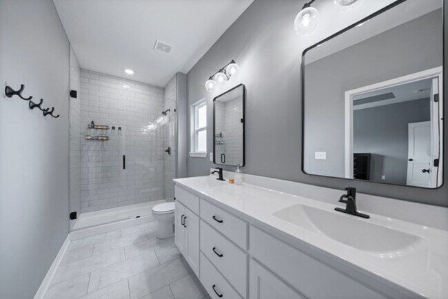 Building Photo - Parkville Newer Build | Beautiful 3 Bedroom 2.5 Bathroom Home | Finished Basement | Fenced Backya...