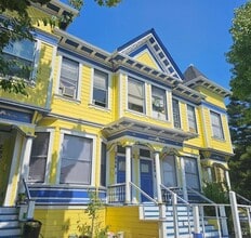 Building Photo - 804 Georgia St
