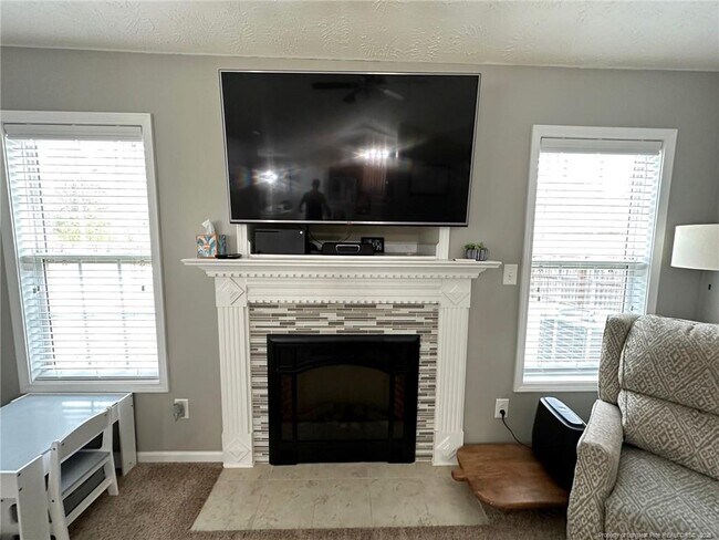 Building Photo - 2240 Sir Michael Dr