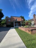 Building Photo - 32 E Main St