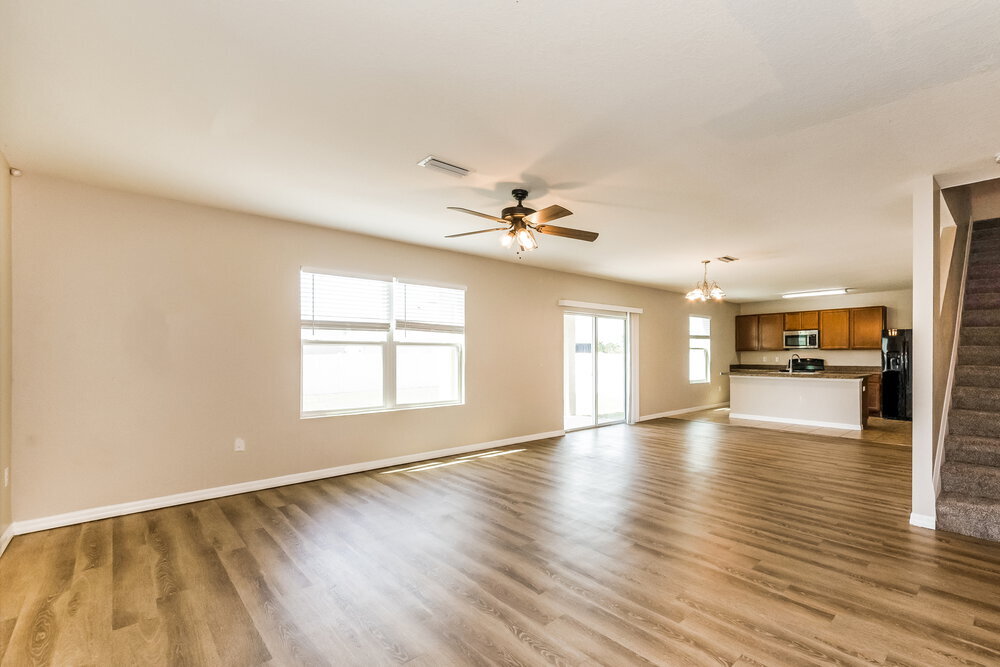 Building Photo - 204 Lone Dove Ln