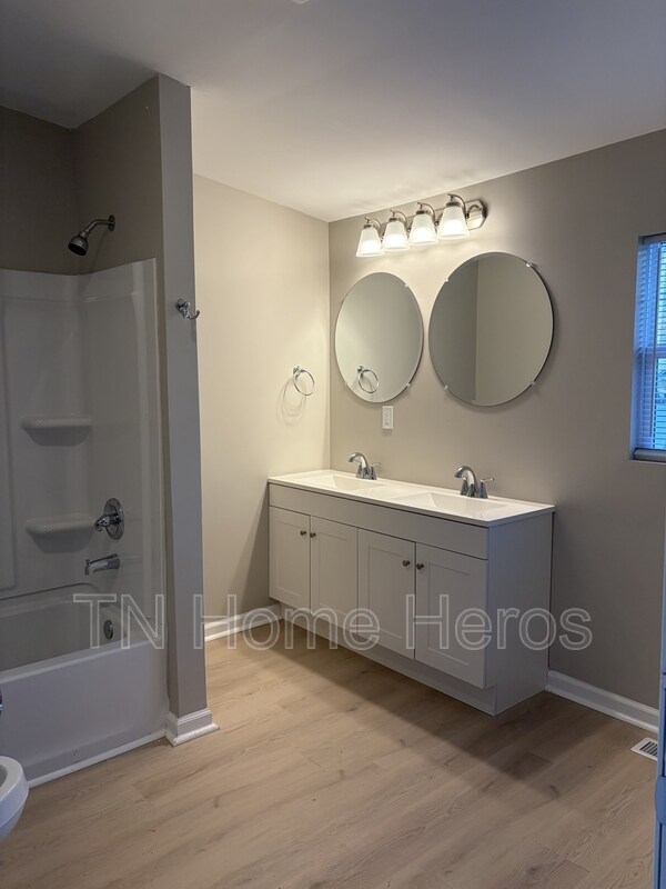 Building Photo - 1700 Wilder Pl