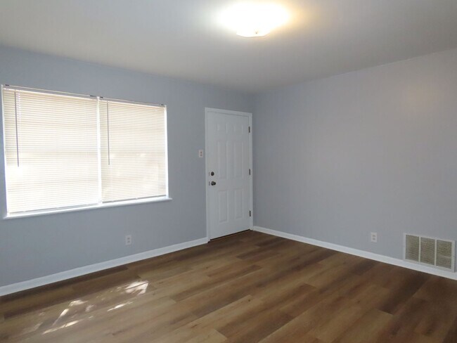 Building Photo - Country Living in Arp! 3 Bedroom, 1 Bath H...