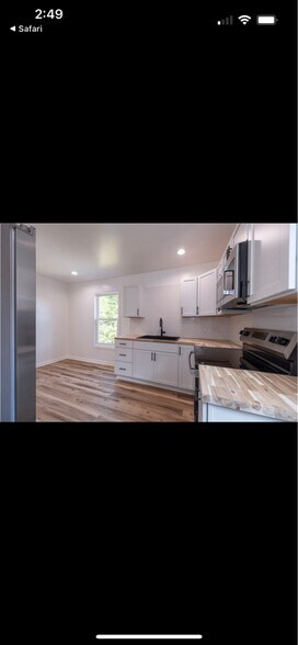 Building Photo - 215 N Maple Ave