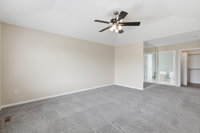 Building Photo - 26493 Isleworth Point