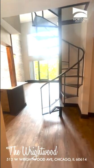 Building Photo - 518 W Wrightwood Ave