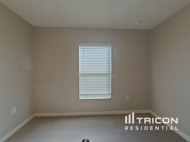Building Photo - 1147 Moyle Way