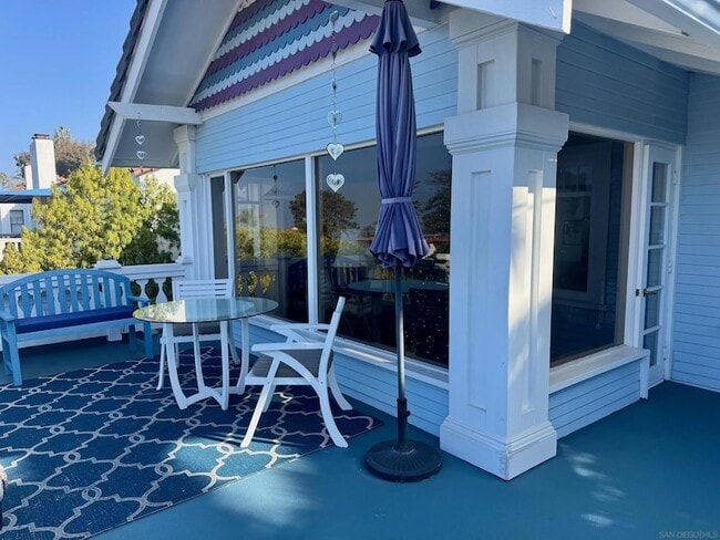 Building Photo - 1357 Olivet St