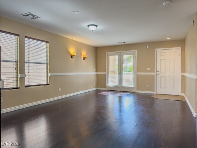 Building Photo - 3384 Jasmine Vine Ct