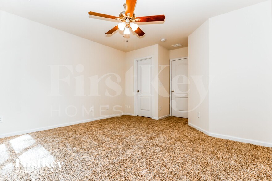 Building Photo - 174 Keaton Brook Dr