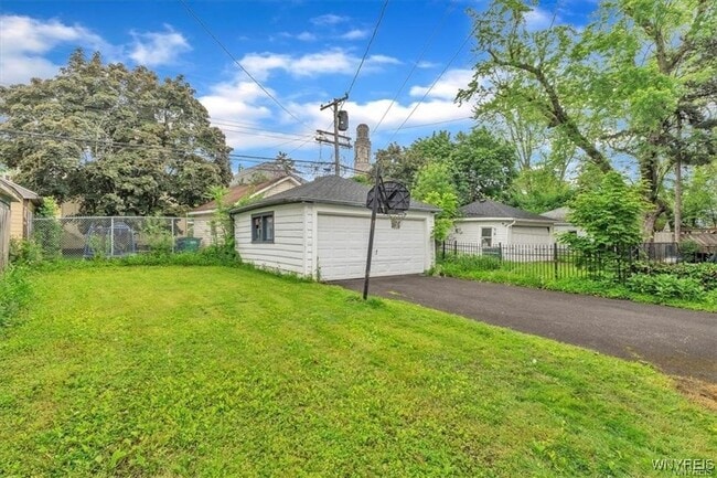 Building Photo - 228 Highgate Ave