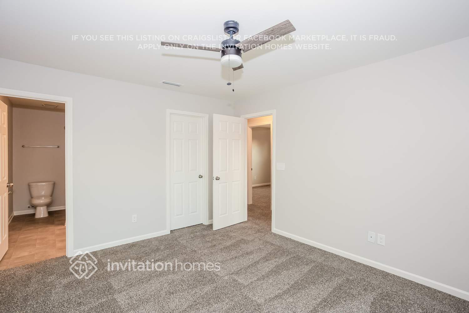 Building Photo - 4186 Broadstairs Dr SW