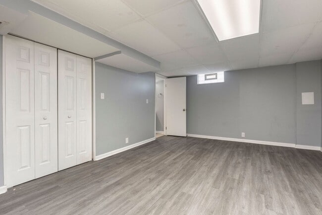 Building Photo - 3704 Greenwich Rd