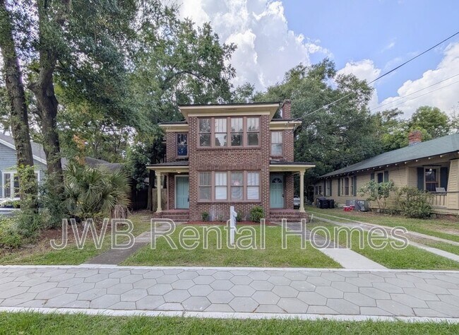 Primary Photo - 2248 Dellwood Ave