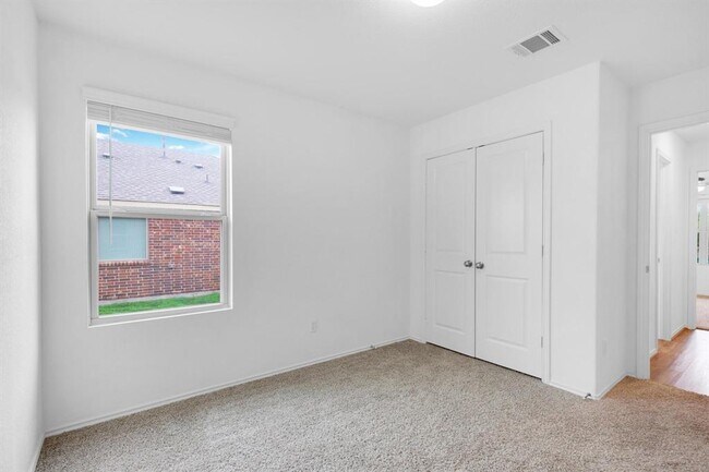 Building Photo - 21409 Resource Rd