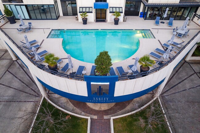 pool - 1130 Piedmont Ave NE