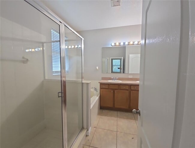 Building Photo - 5201 Sunset Canyon Dr
