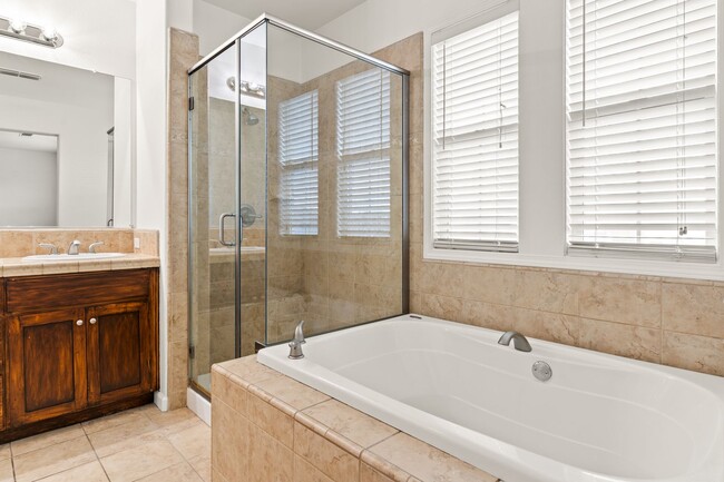 Building Photo - Spacious 3-Bedroom Dublin Townhome with Private Balcony & Fireplace