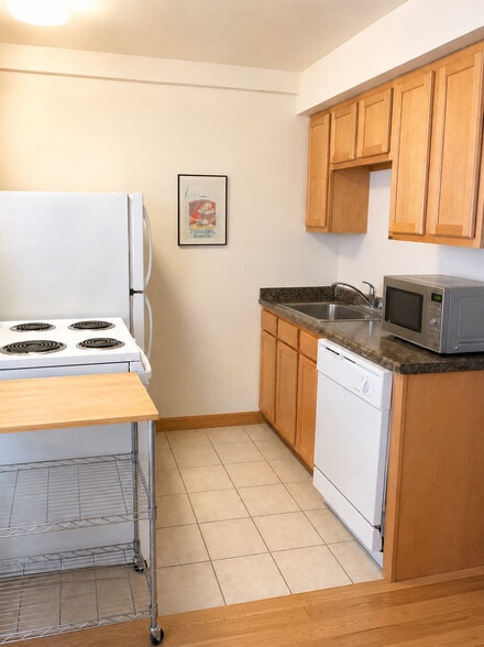 Unit A1 - 22 N Franklin St