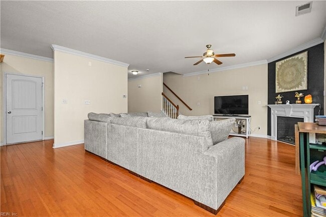 Building Photo - 3424 E Bonner Dr