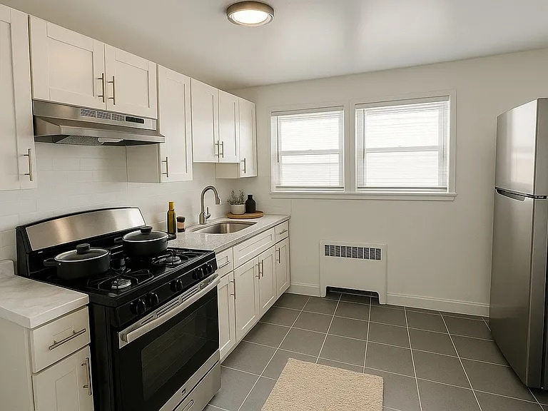 Building Photo - 2 W Oakland Ave