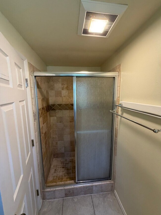 Building Photo - 2735 Almaden St