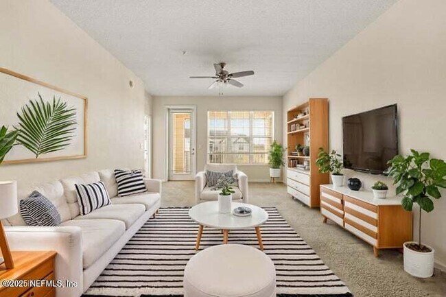 Building Photo - 11251 Campfield Dr