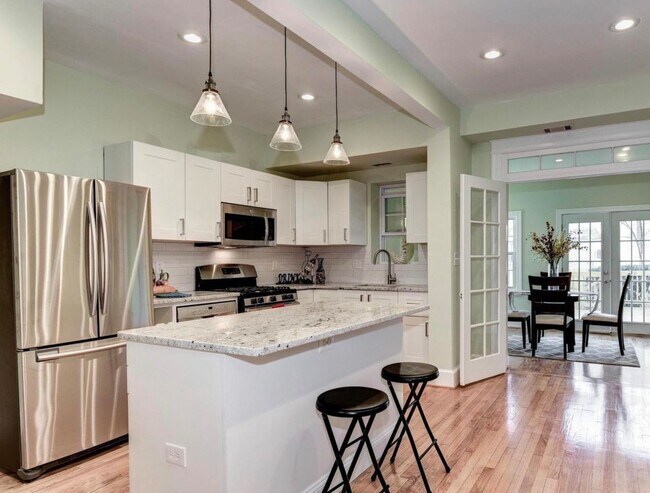 Building Photo - "COMING SOON" -- UPDATED 4 BED + 2.5 BA RO...