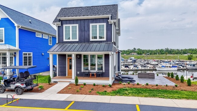 Building Photo - 208 Leeward Way