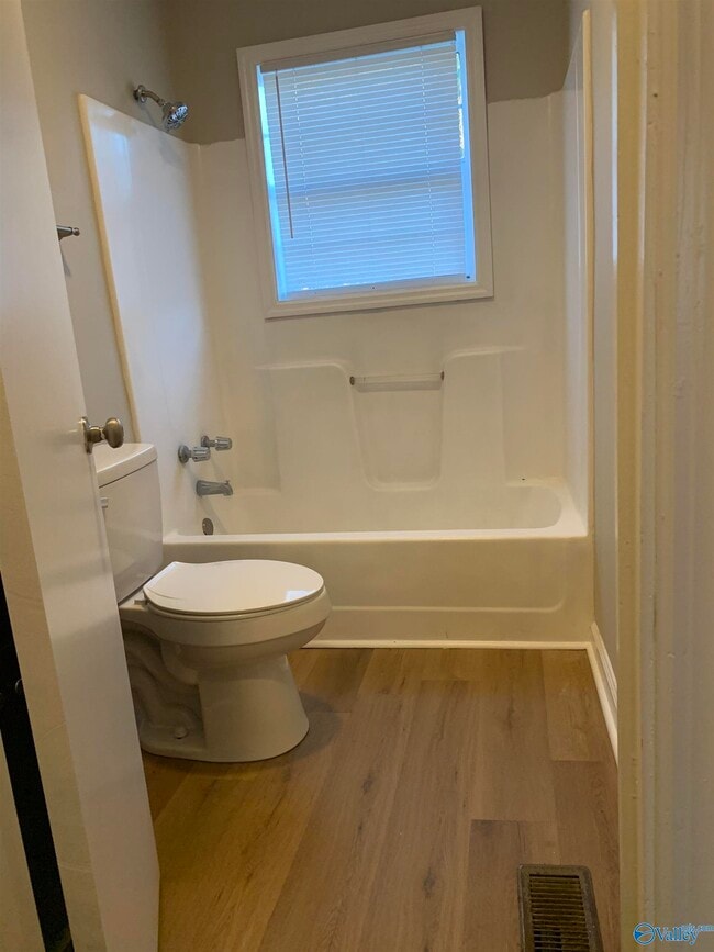 Building Photo - 325 Honea Ln