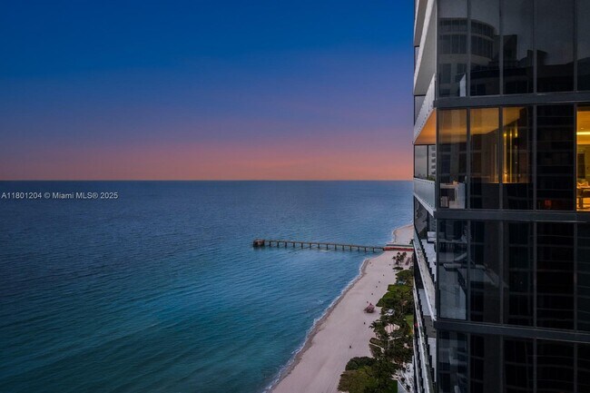 Building Photo - 17141 Collins Ave