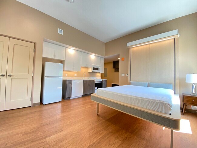 Building Photo - 83 Hanover St