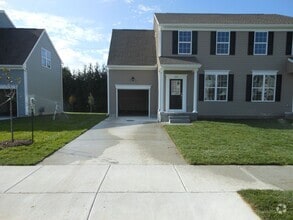 Building Photo - Affordable luxury and comfort.