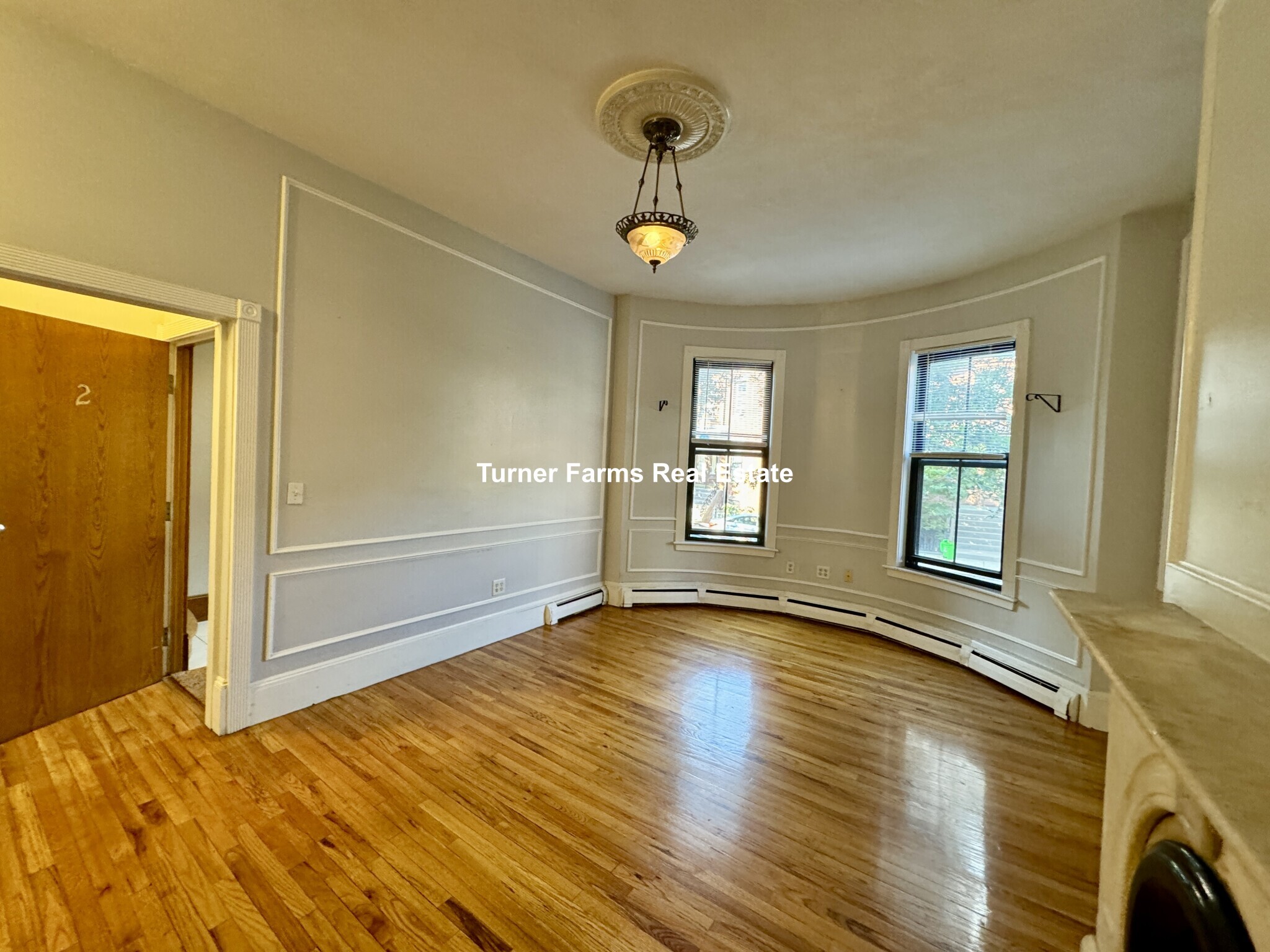 Building Photo - 95 E Brookline St
