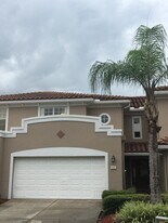Building Photo - 241 Valencia Cir