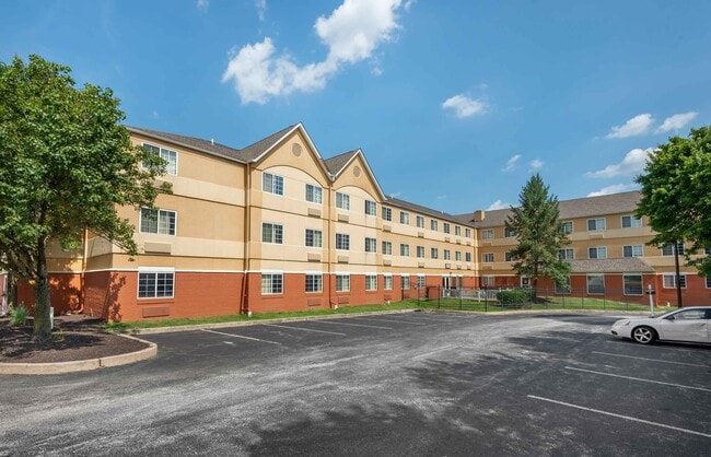 Building Photo - 8 Swedesford Rd
