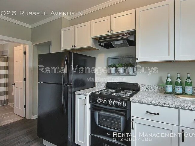 Building Photo - 3026 Russell Ave N