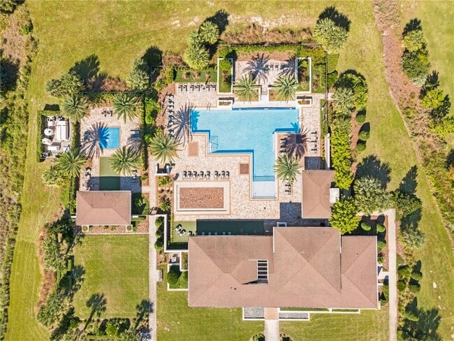 Building Photo - 8019 Glenlloyd Ave