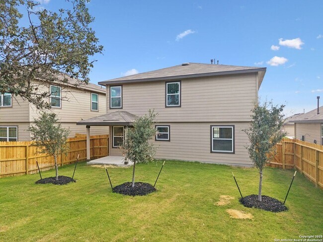 Building Photo - 22811 Tee Shot