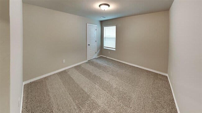 Building Photo - 4413 Palmetto Blf Dr