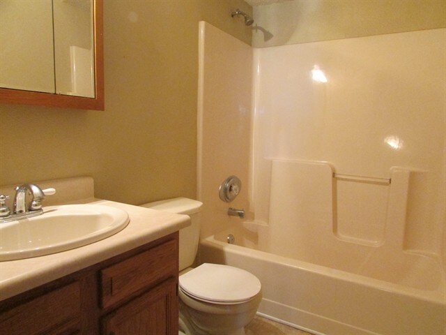 Building Photo - 5363 Rolling River Ct