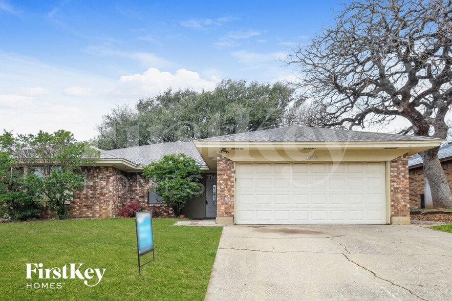 Building Photo - 5010 Hawkins Cemetery Rd