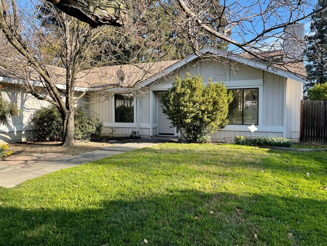 Primary Photo - 3 Bedroom 2 Bathroom in Pocket