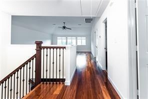 Building Photo - 15716 Belfin Dr